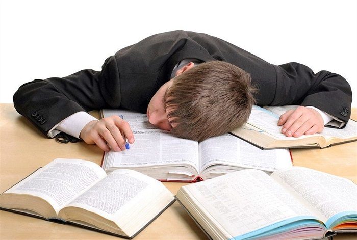 روش رفع خواب آلودگی هنگام مطالعه